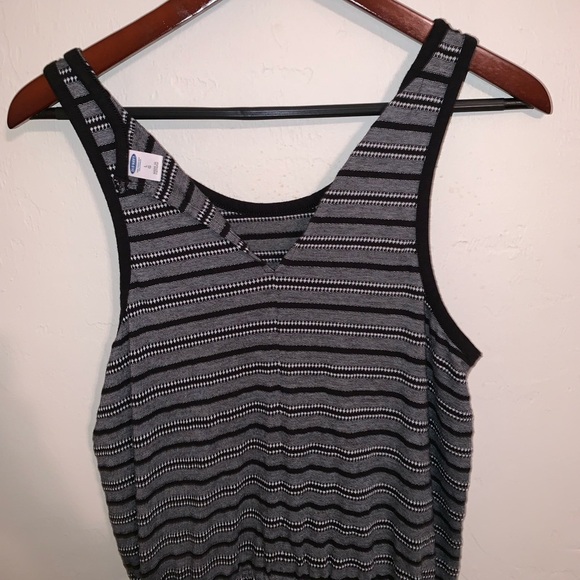 Old Navy Women’s Black and Gray Striped Sleeveless Romper - Picture 5 of 7